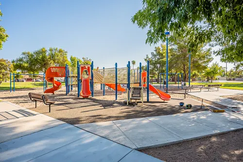 Summer Place Village in Mesa, Arizona
