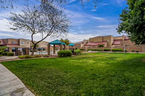 Val Vista Park Townhomes in Mesa, Arizona