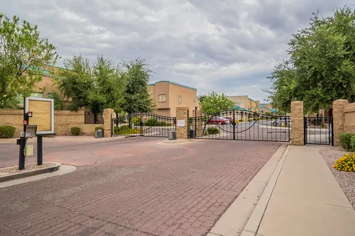 Val Vista Park Townhomes in Mesa, Arizona