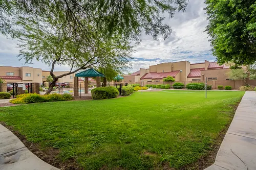 Val Vista Park Townhomes in Mesa, Arizona