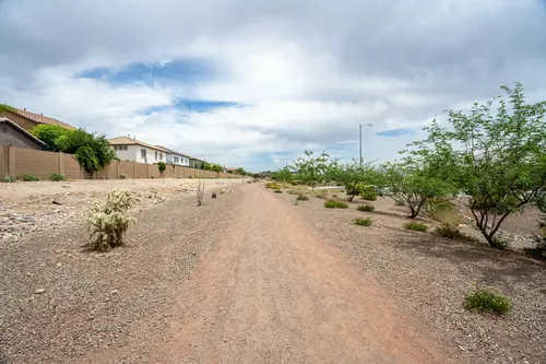 Camino a Lago in Peoria, Arizona