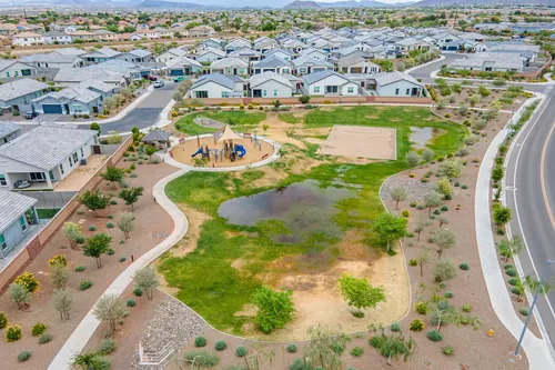 Camino a Lago in Peoria, Arizona