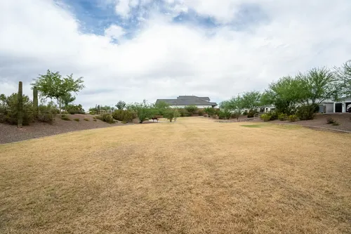 Camino a Lago in Peoria, Arizona