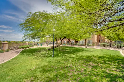 Desert Harbor Apartment Homes in Peoria, Arizona