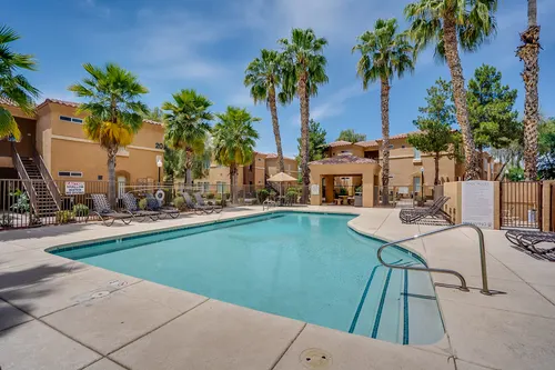 Desert Harbor Apartment Homes in Peoria, Arizona