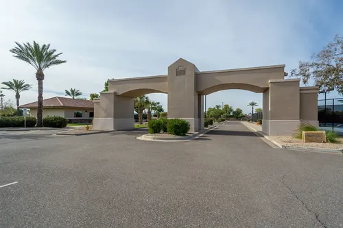 Shores at Ventana Lakes in Peoria, Arizona