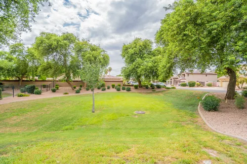 Silver crest at treasure Canyon in Peoria, Arizona