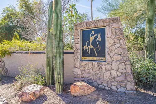 Ahwatukee Custom Estates in Phoenix, Arizona