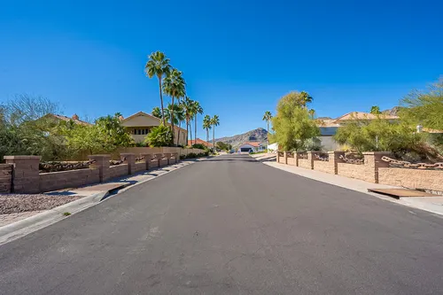 Ahwatukee Custom Estates in Phoenix, Arizona