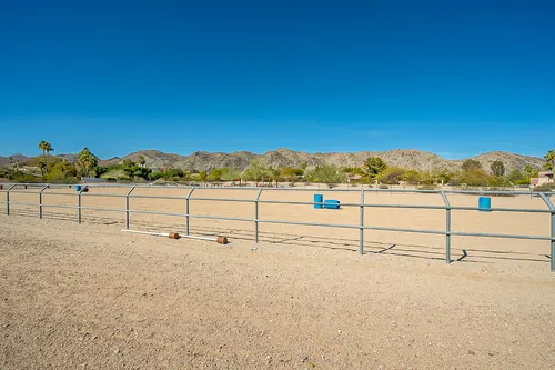 Ahwatukee Custom Estates in Phoenix, Arizona