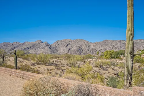 Ahwatukee Custom Estates in Phoenix, Arizona
