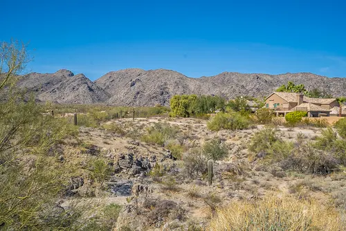 Ahwatukee Custom Estates in Phoenix, Arizona
