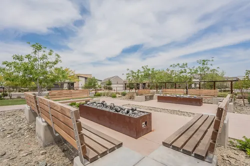 Avance in Phoenix, Arizona