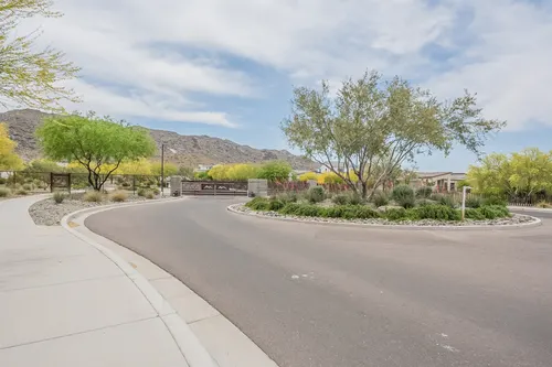 Avance in Phoenix, Arizona