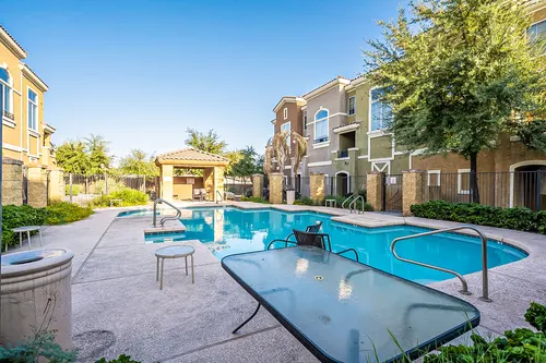 Berkana On Glenrosa in Phoenix, Arizona