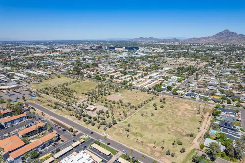 Biltmore Living Townhomes in Phoenix, Arizona
