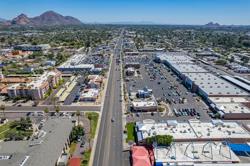 Biltmore Living Townhomes in Phoenix, Arizona