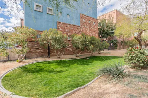 Brownstone Square in Phoenix, Arizona