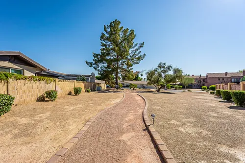 El Coronado Estates in Phoenix, Arizona
