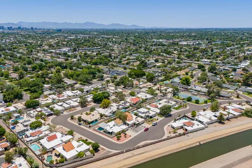 Estate Los Arboles in Phoenix, Arizona