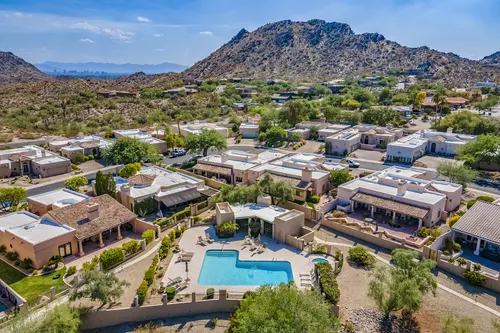 Estates At Dreamy Draw in Phoenix, Arizona