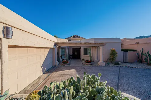 Estates At Dreamy Draw in Phoenix, Arizona
