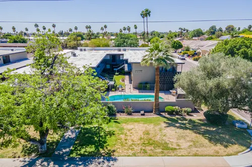 Glen Mar Condominiums in Phoenix, Arizona