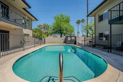 Glen Mar Condominiums in Phoenix, Arizona