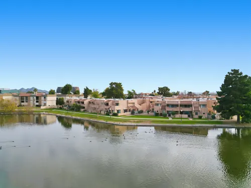 Lakebrook Villas 2 in Phoenix, Arizona