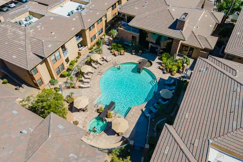 Larronata in Phoenix, Arizona