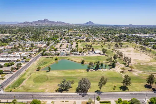 Maryland Gardens in Phoenix, Arizona