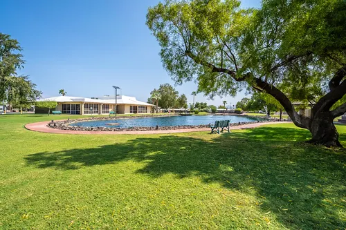 Palm Lakes Village in Phoenix, Arizona