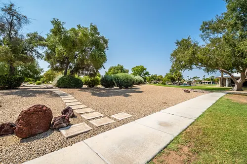 Palm Lakes Village in Phoenix, Arizona
