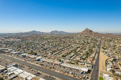 Paradise Plaza in Phoenix, Arizona