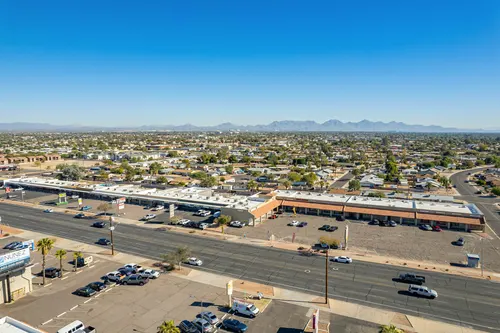 Paradise Plaza in Phoenix, Arizona