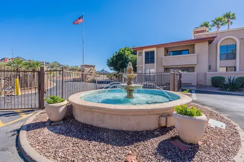 Pointe Resort at Tapatio Cliffs in Phoenix, Arizona