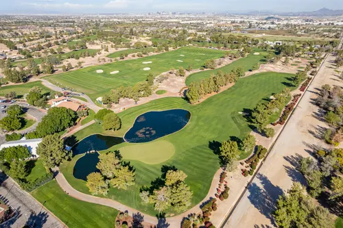 Raven Golf Club in Phoenix, Arizona