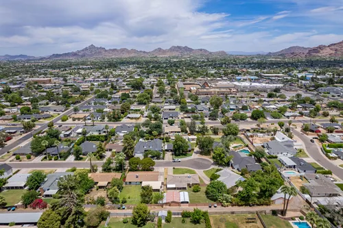 Suncrest Estates in Phoenix, Arizona