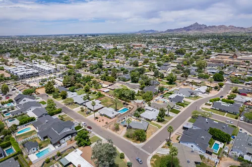 Suncrest Estates in Phoenix, Arizona