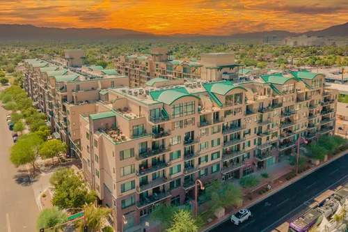 Tapestry on Central in Phoenix, Arizona