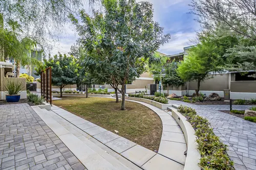 Town and Country Biltmore Townhomes in Phoenix, Arizona