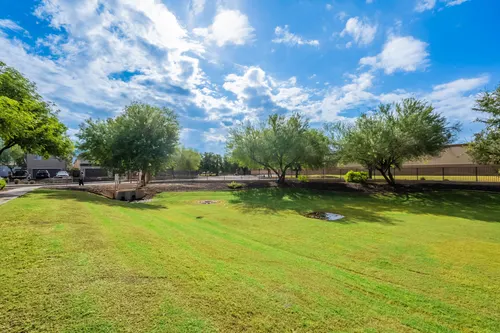 Villages at Westridge Park in Phoenix, Arizona