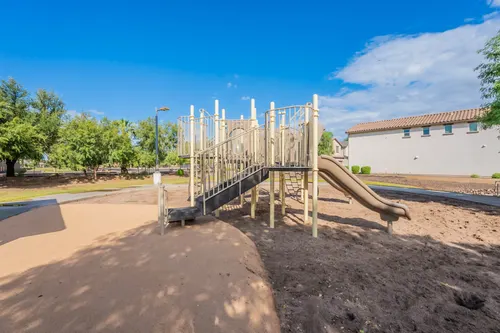 Villages at Westridge Park in Phoenix, Arizona
