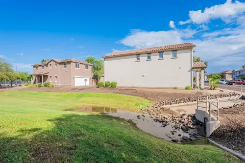 Villages at Westridge Park in Phoenix, Arizona