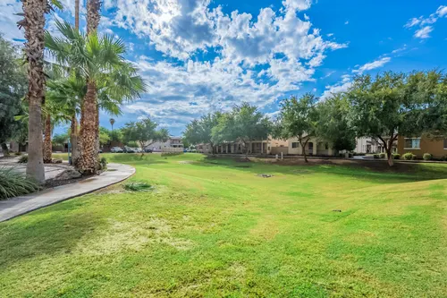 Villages at Westridge Park in Phoenix, Arizona