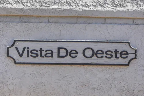 Vista De Oesto in Phoenix, Arizona