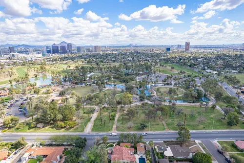 Willo and Encanto Park in Phoenix, Arizona