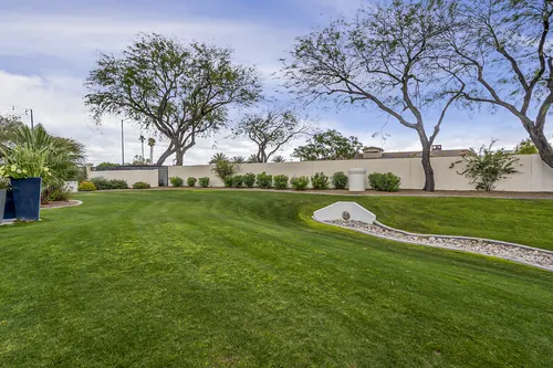 7600 Lincoln in Scottsdale, Arizona