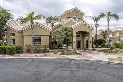 Bella Terra Condominiums in Scottsdale, Arizona