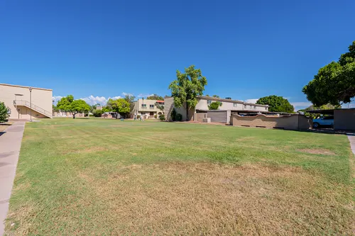 Casa Granada East townhouses in Scottsdale, Arizona